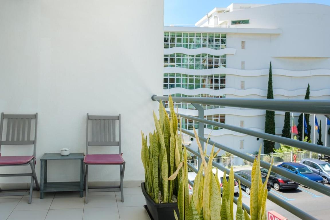 Apartament Guestready - A Sunny Delight In Funchal Zewnętrze zdjęcie