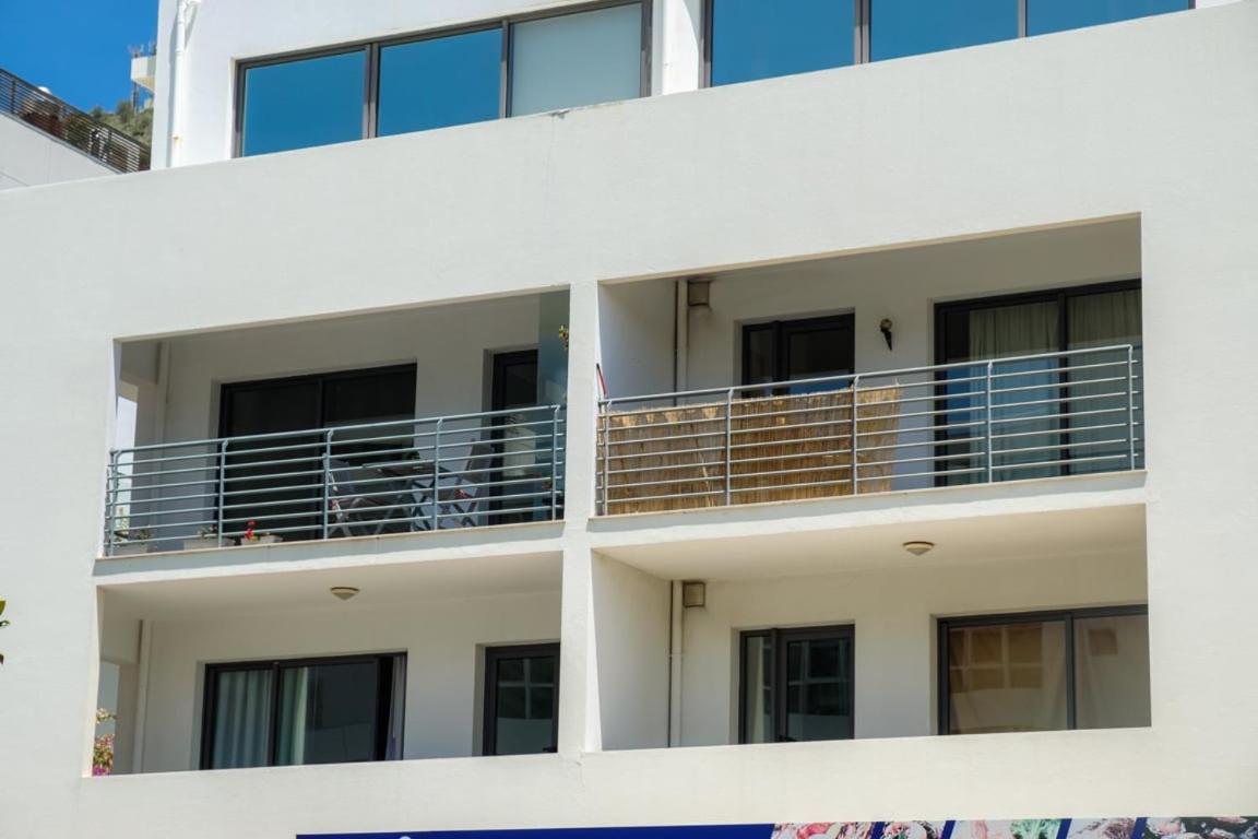 Apartament Guestready - A Sunny Delight In Funchal Zewnętrze zdjęcie